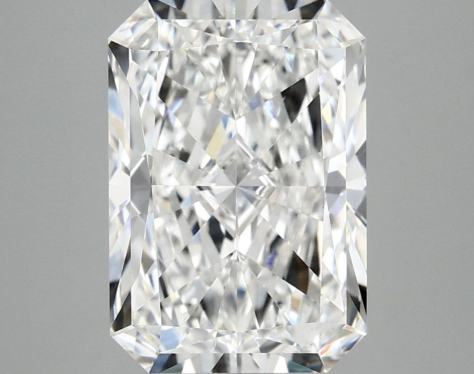 4.1 Carat Radiant Shaped Ideal Cut VVS2 IGI Certified Lab Grown Diamond