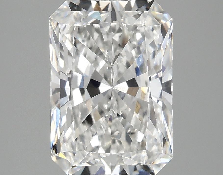 2.97 Carat Radiant Shaped Ideal Cut VVS2 IGI Certified Lab Grown Diamond