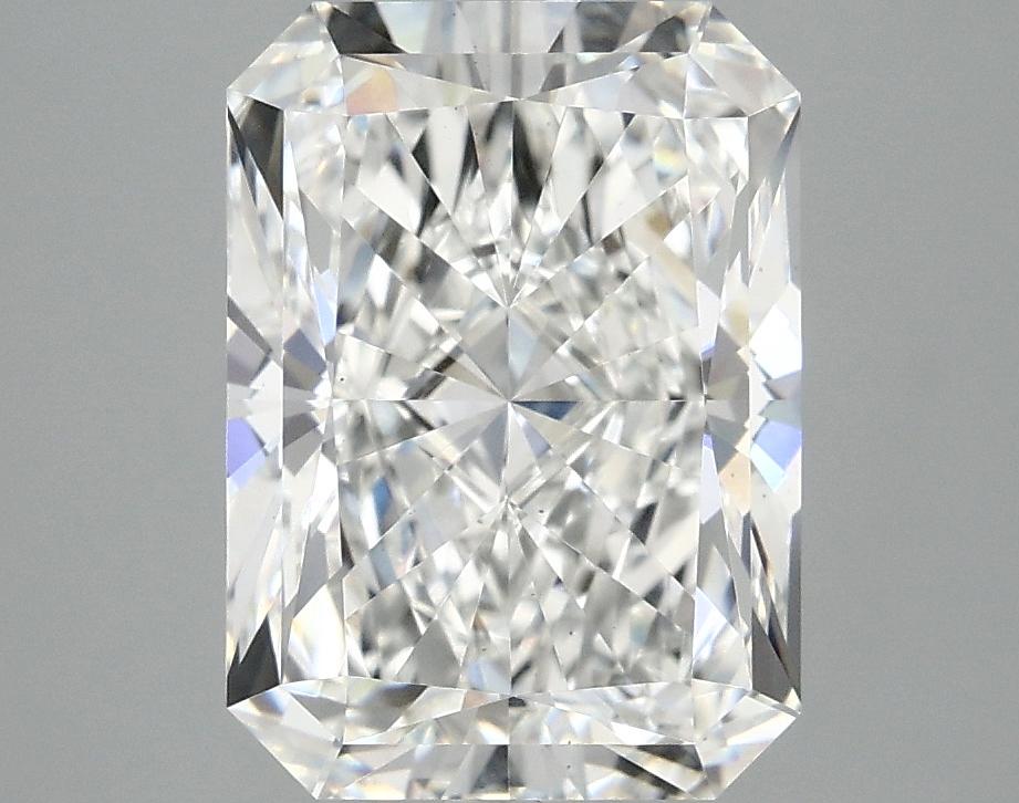 3.87 Carat Radiant Shaped Excellent Cut VS1 IGI Certified Lab Grown Diamond