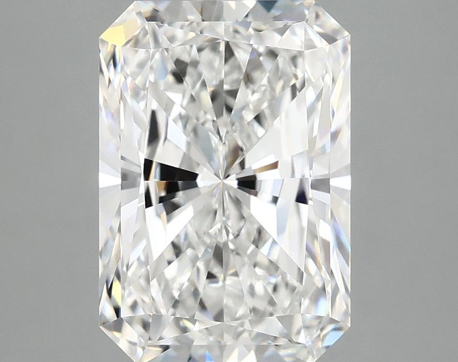 3.93 Carat Radiant Shaped Ideal Cut VVS2 IGI Certified Lab Grown Diamond