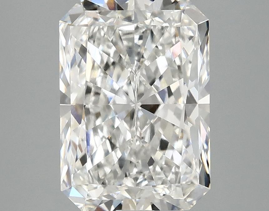 3.04 Carat Radiant Shaped Ideal Cut VVS2 IGI Certified Lab Grown Diamond