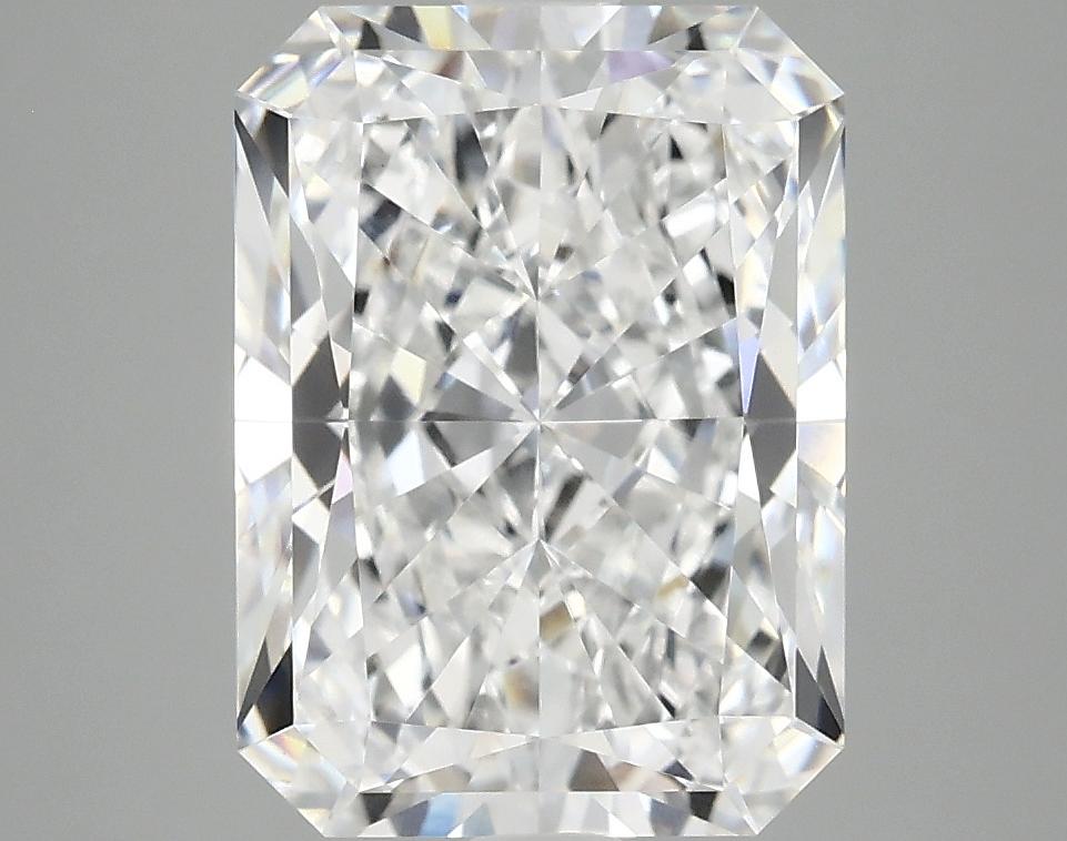 4.18 Carat Radiant Shaped Excellent Cut VVS2 IGI Certified Lab Grown Diamond
