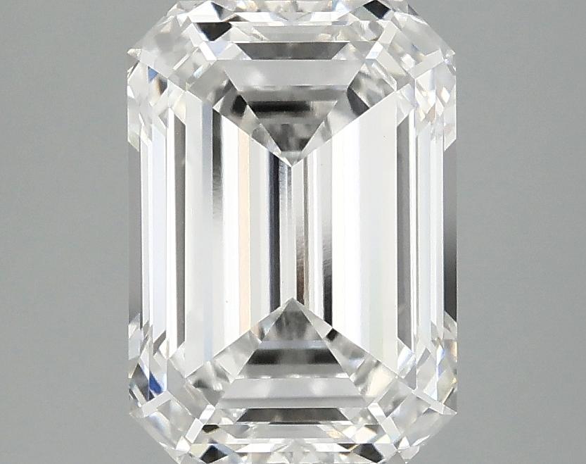 3.1 Carat Emerald Shaped Ideal Cut VVS2 IGI Certified Lab Grown Diamond