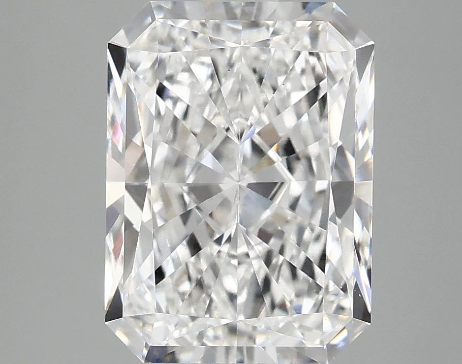 3.03 Carat Radiant Shaped Excellent Cut VS1 IGI Certified Lab Grown Diamond