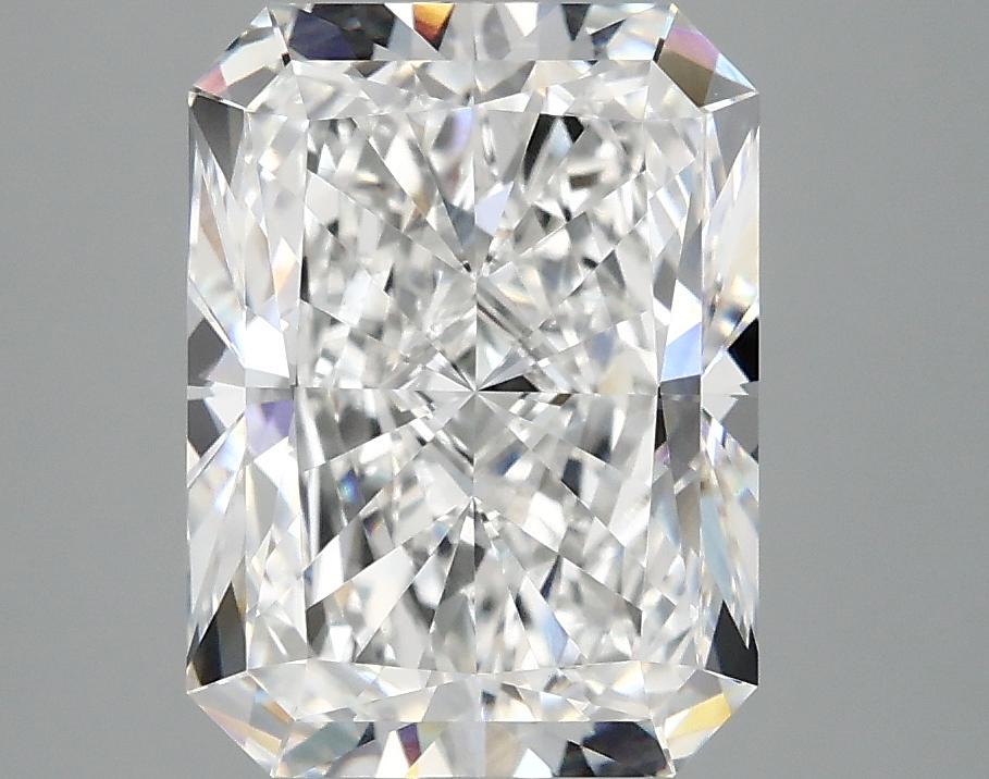 3.91 Carat Radiant Shaped Excellent Cut VVS2 IGI Certified Lab Grown Diamond