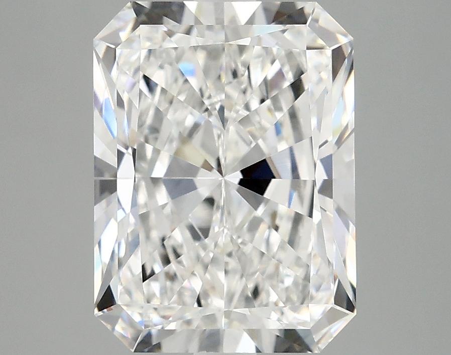 3.76 Carat Radiant Shaped Excellent Cut VVS2 IGI Certified Lab Grown Diamond
