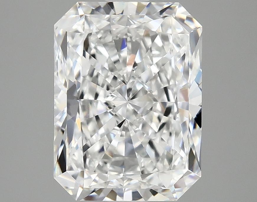 3.0 Carat Radiant Shaped Excellent Cut VVS2 IGI Certified Lab Grown Diamond