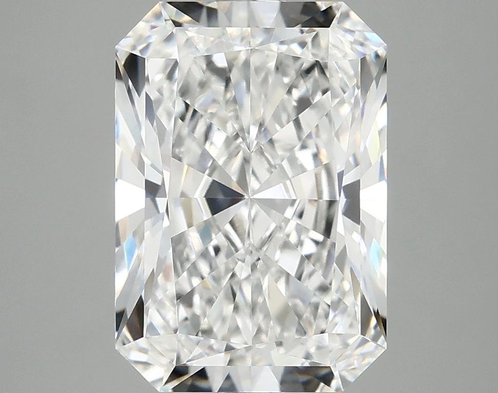 4.04 Carat Radiant Shaped Ideal Cut VVS2 IGI Certified Lab Grown Diamond