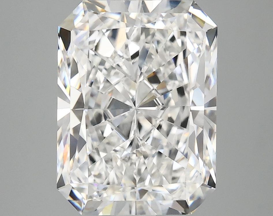 4.04 Carat Radiant Shaped Excellent Cut VVS2 IGI Certified Lab Grown Diamond