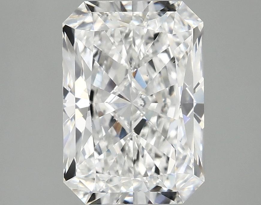 3.03 Carat Radiant Shaped Ideal Cut VS2 IGI Certified Lab Grown Diamond