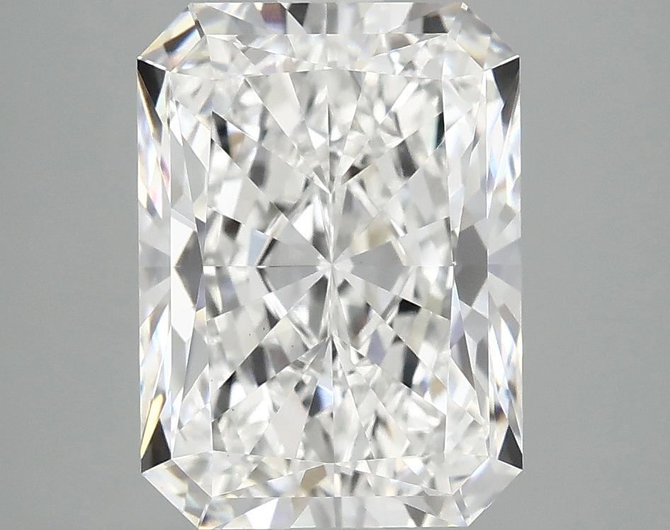 4.13 Carat Radiant Shaped Excellent Cut VS1 IGI Certified Lab Grown Diamond