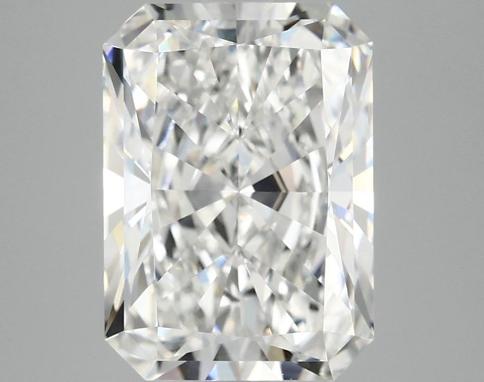 3.94 Carat Radiant Shaped Ideal Cut VVS2 IGI Certified Lab Grown Diamond