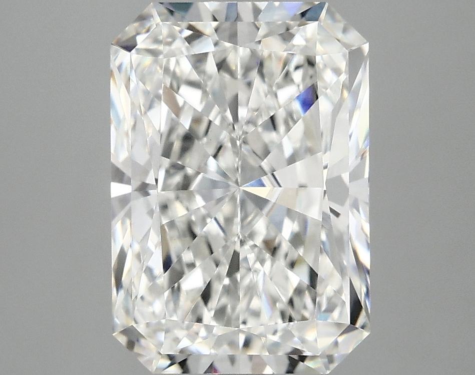 3.86 Carat Radiant Shaped Ideal Cut VVS2 IGI Certified Lab Grown Diamond