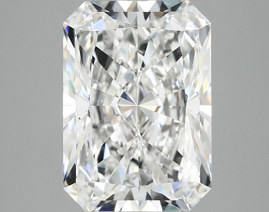 3.1 Carat Radiant Shaped Ideal Cut VVS2 IGI Certified Lab Grown Diamond