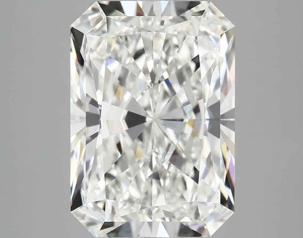 4.09 Carat Radiant Shaped Ideal Cut VVS2 IGI Certified Lab Grown Diamond