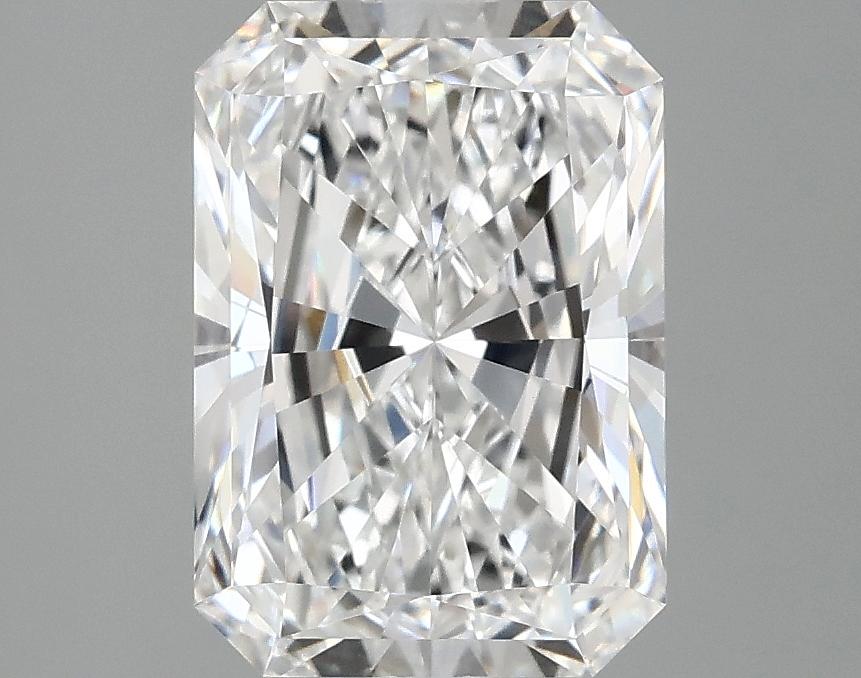2.85 Carat Radiant Shaped Ideal Cut VVS2 IGI Certified Lab Grown Diamond