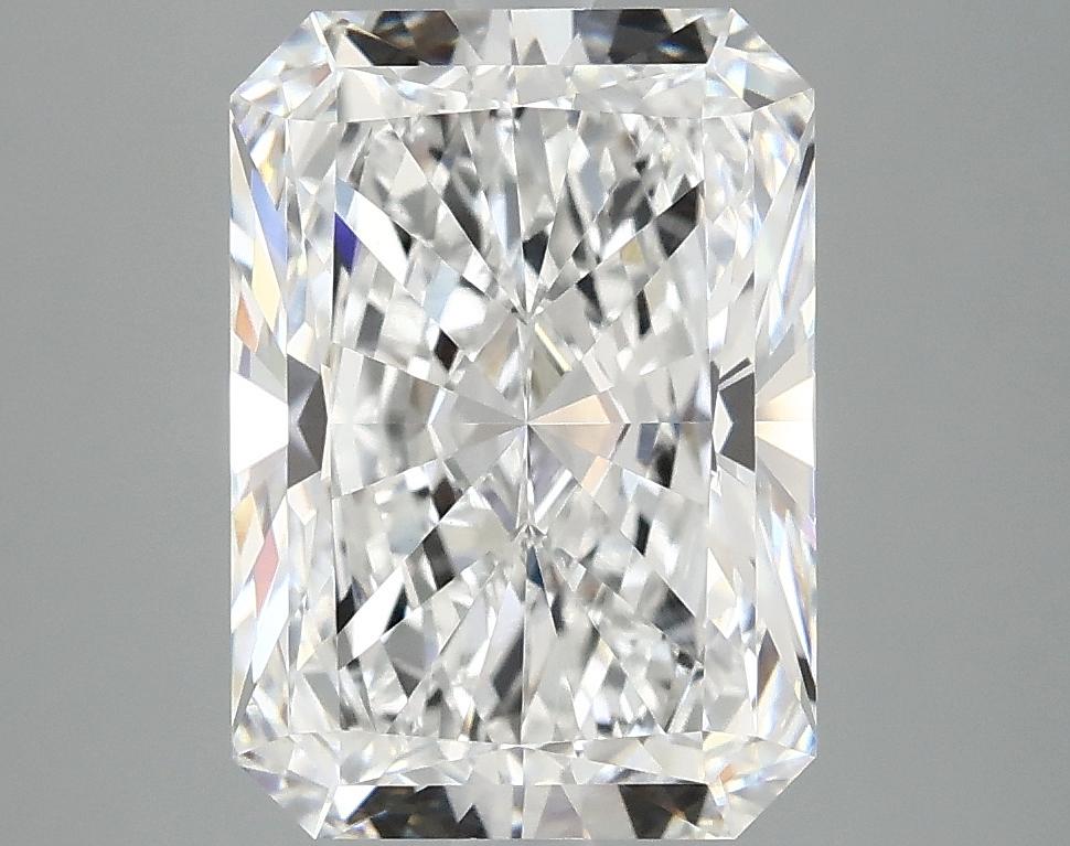 4.12 Carat Radiant Shaped Ideal Cut VVS2 IGI Certified Lab Grown Diamond