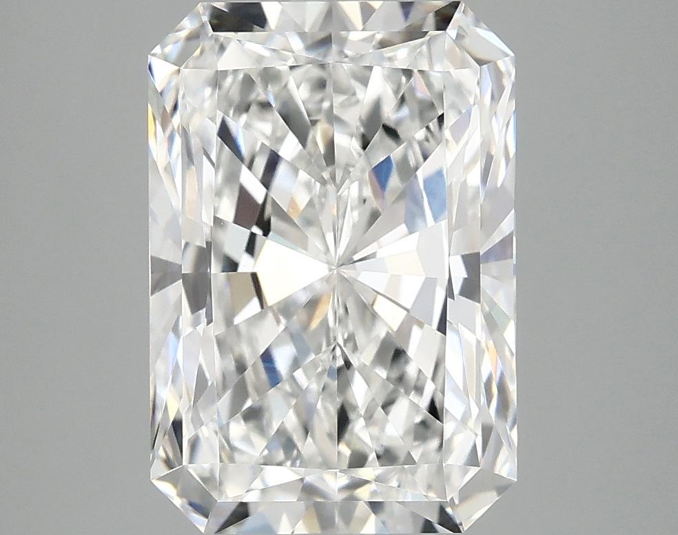 4.15 Carat Radiant Shaped Ideal Cut VVS2 IGI Certified Lab Grown Diamond