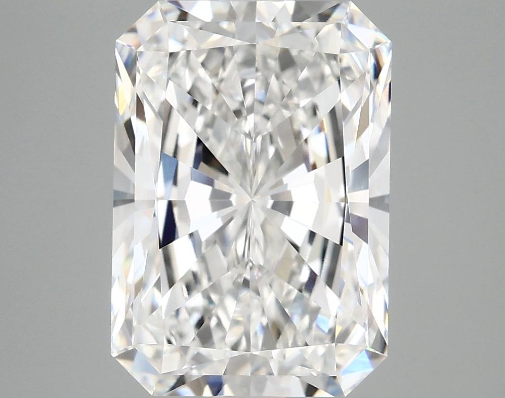 4.18 Carat Radiant Shaped Ideal Cut VVS2 IGI Certified Lab Grown Diamond