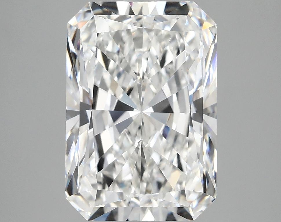 4.04 Carat Radiant Shaped Ideal Cut VVS2 IGI Certified Lab Grown Diamond