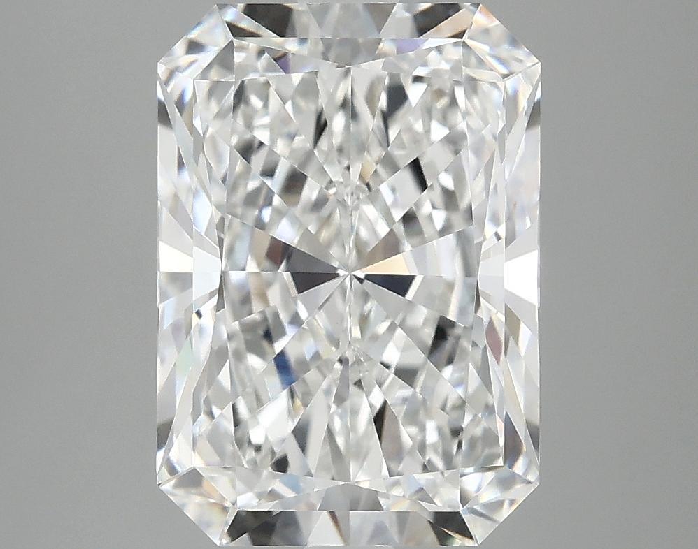 4.07 Carat Radiant Shaped Ideal Cut VVS2 IGI Certified Lab Grown Diamond