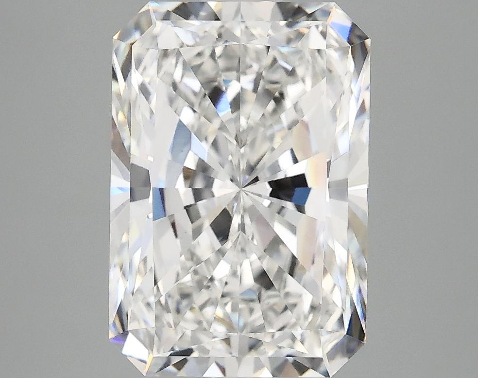 3.95 Carat Radiant Shaped Ideal Cut VVS2 IGI Certified Lab Grown Diamond