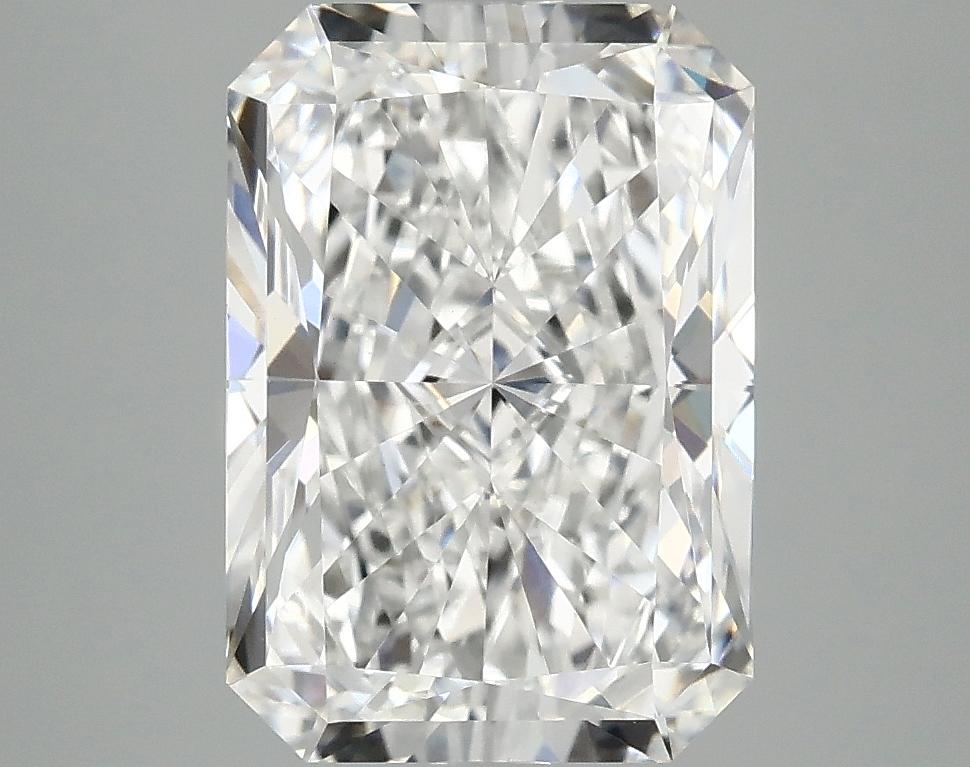 3.84 Carat Radiant Shaped Ideal Cut VVS2 IGI Certified Lab Grown Diamond