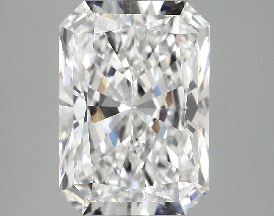 3.47 Carat Radiant Shaped Ideal Cut VS1 IGI Certified Lab Grown Diamond