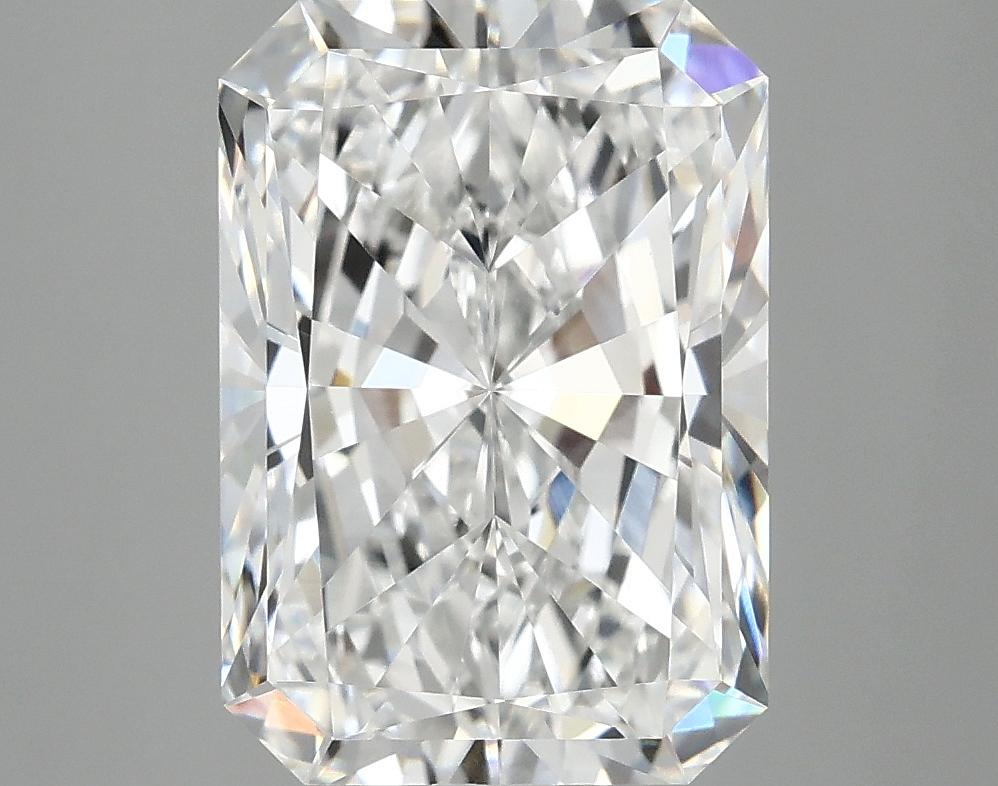 4.05 Carat Radiant Shaped Ideal Cut VS1 IGI Certified Lab Grown Diamond