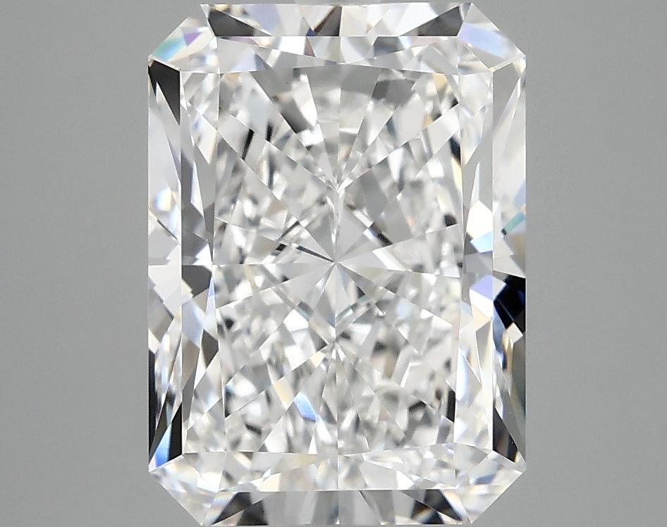 4.04 Carat Radiant Shaped Excellent Cut VVS2 IGI Certified Lab Grown Diamond