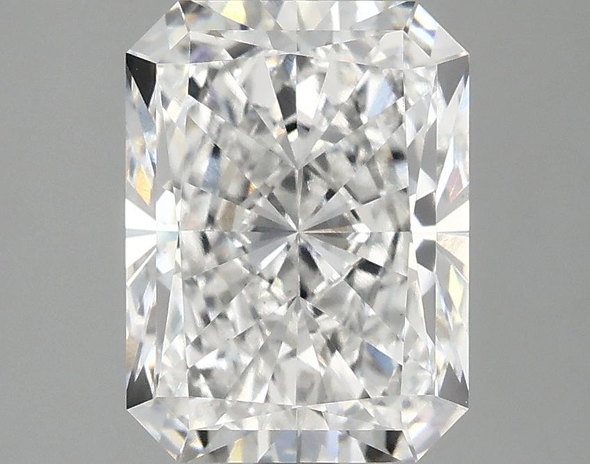 3.1 Carat Radiant Shaped Excellent Cut VVS2 IGI Certified Lab Grown Diamond