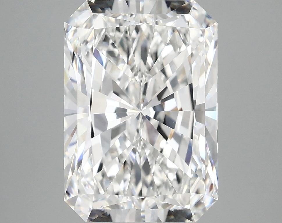 4.0 Carat Radiant Shaped Ideal Cut VVS2 IGI Certified Lab Grown Diamond