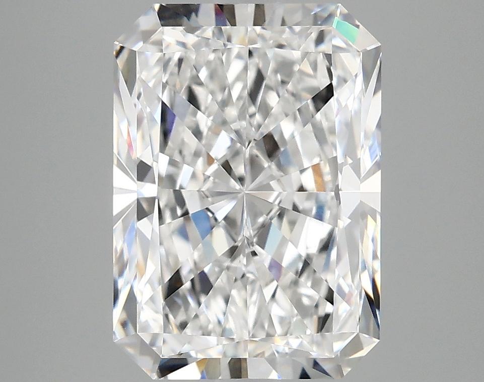 4.02 Carat Radiant Shaped Ideal Cut VVS2 IGI Certified Lab Grown Diamond