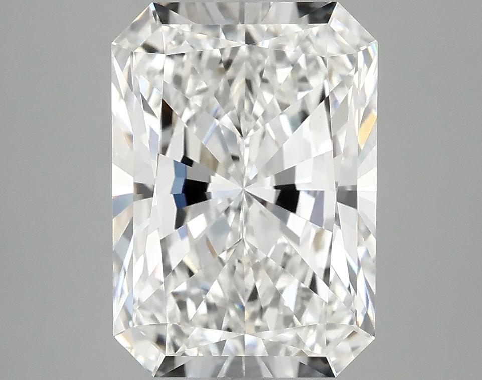 3.98 Carat Radiant Shaped Ideal Cut VVS2 IGI Certified Lab Grown Diamond