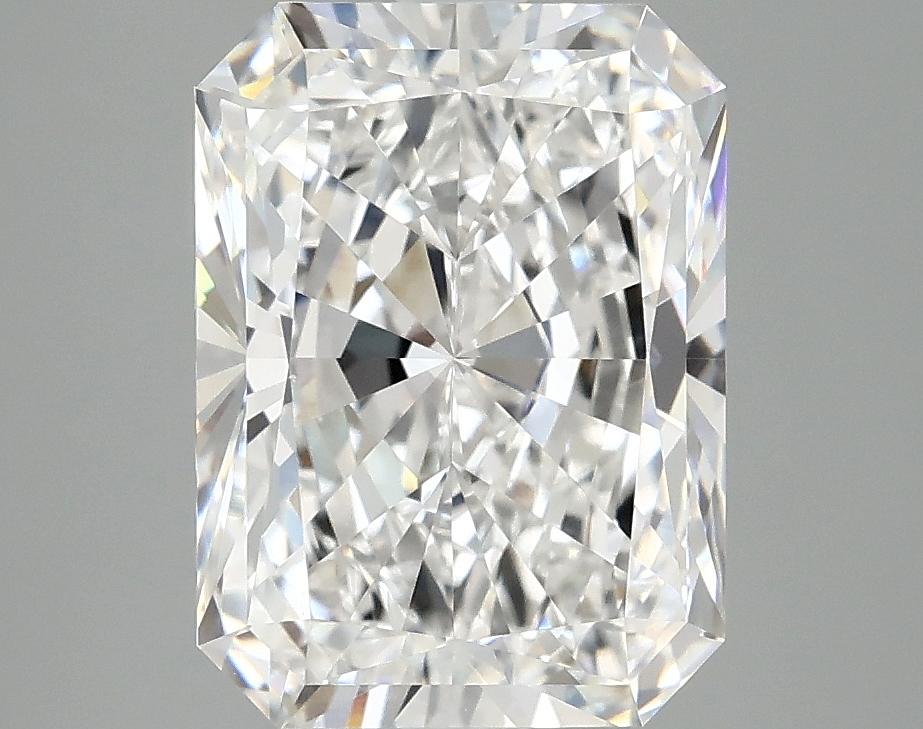 4.05 Carat Radiant Shaped Excellent Cut VS1 IGI Certified Lab Grown Diamond