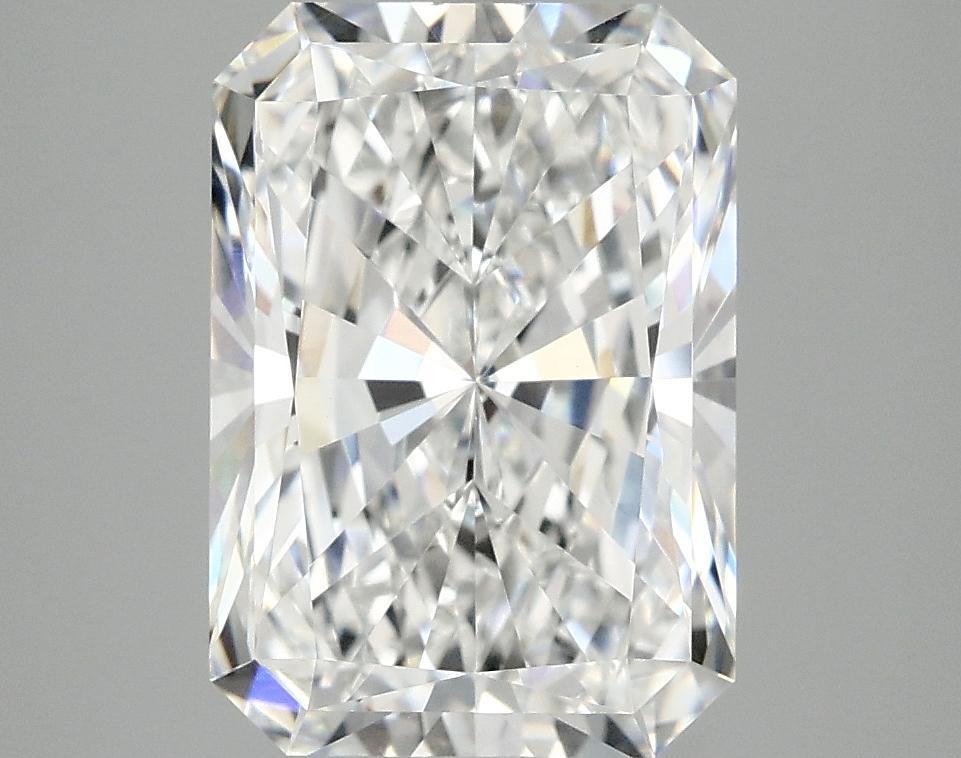 4.04 Carat Radiant Shaped Ideal Cut VVS2 IGI Certified Lab Grown Diamond