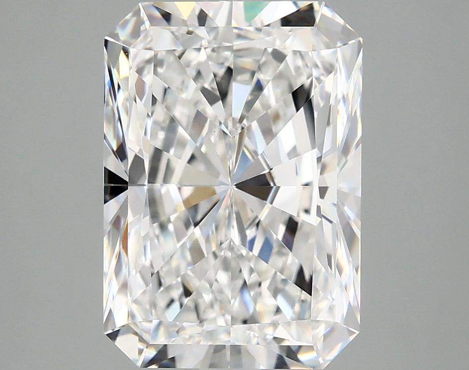 4.01 Carat Radiant Shaped Ideal Cut VS1 IGI Certified Lab Grown Diamond