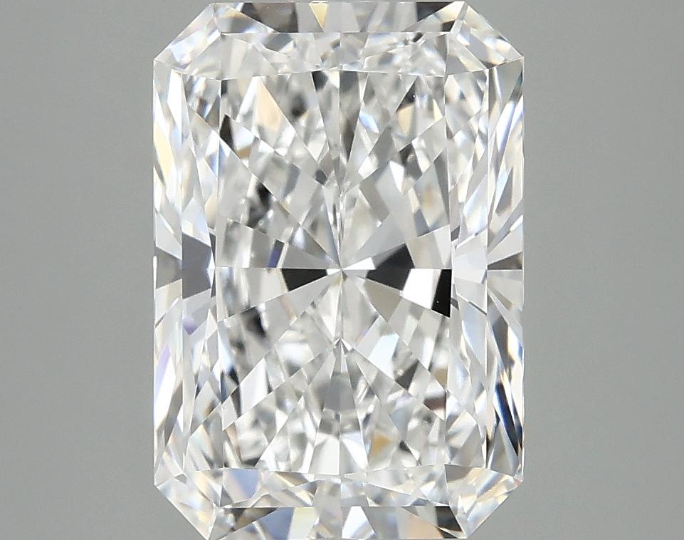 4.07 Carat Radiant Shaped Ideal Cut VVS2 IGI Certified Lab Grown Diamond