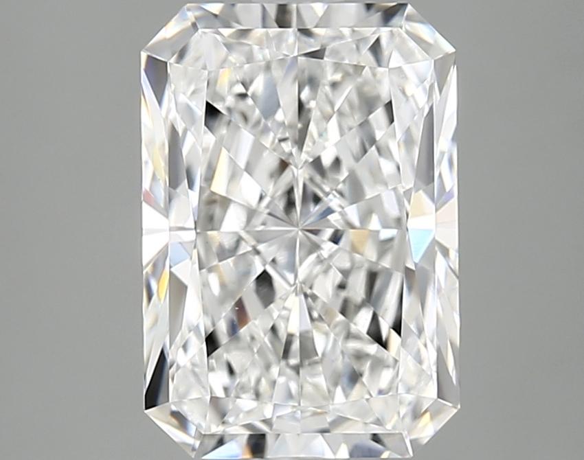 3.02 Carat Radiant Shaped Ideal Cut VVS2 IGI Certified Lab Grown Diamond