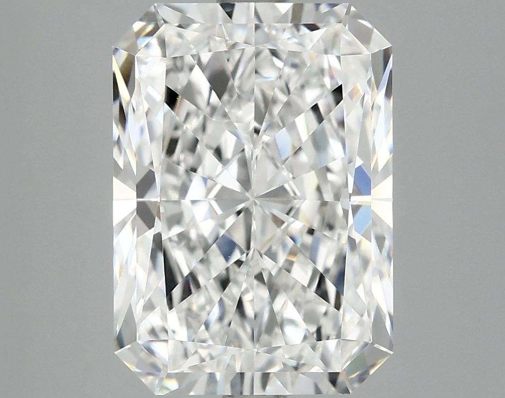 4.06 Carat Radiant Shaped Ideal Cut VVS2 IGI Certified Lab Grown Diamond