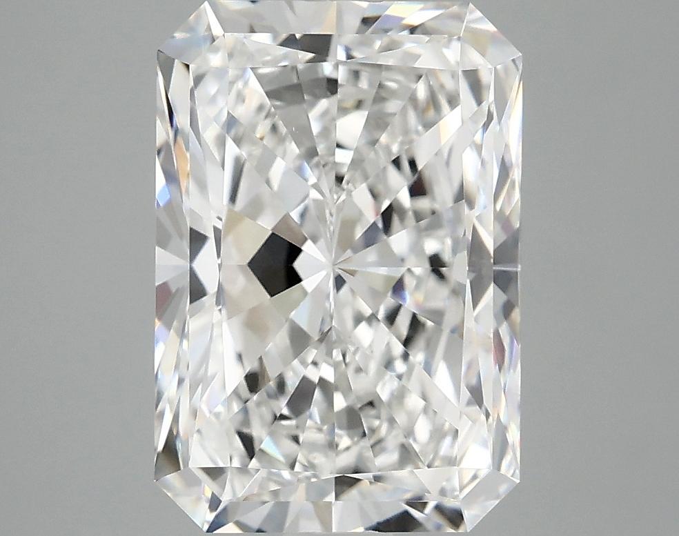 3.93 Carat Radiant Shaped Ideal Cut VS1 IGI Certified Lab Grown Diamond