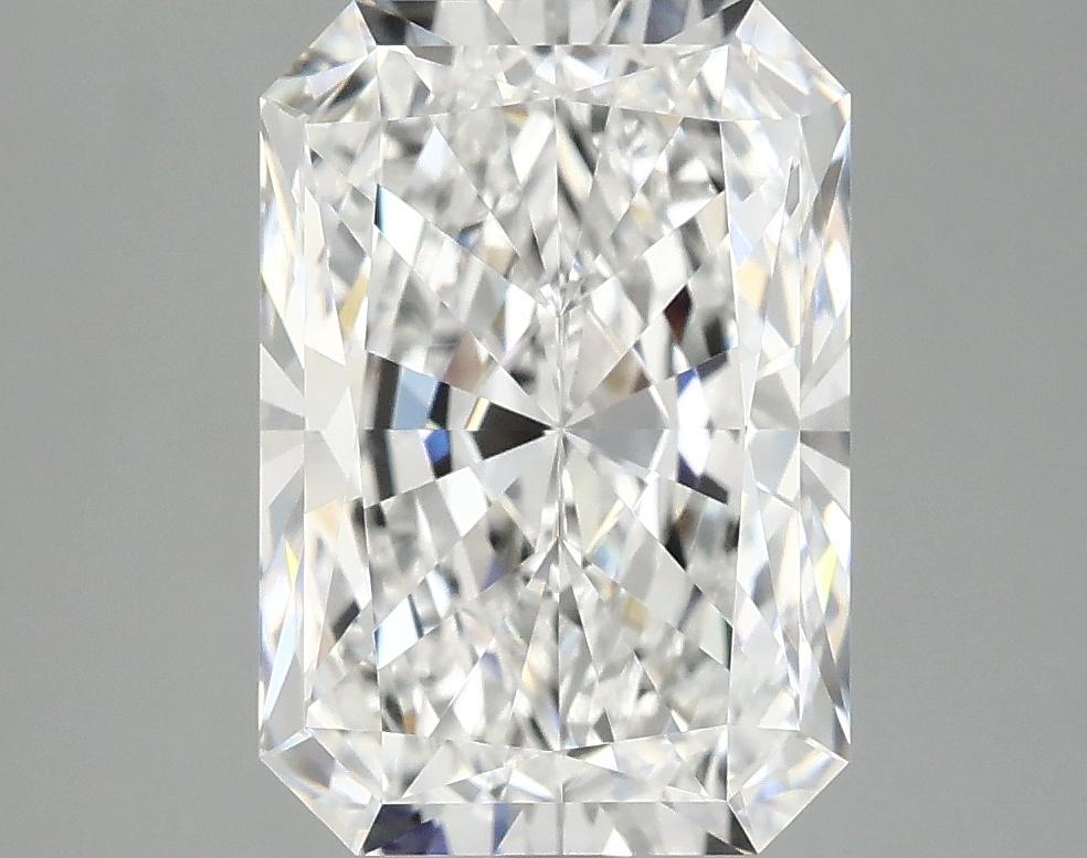 3.83 Carat Radiant Shaped Ideal Cut VS1 IGI Certified Lab Grown Diamond