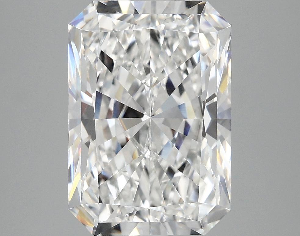 4.14 Carat Radiant Shaped Ideal Cut VVS2 IGI Certified Lab Grown Diamond