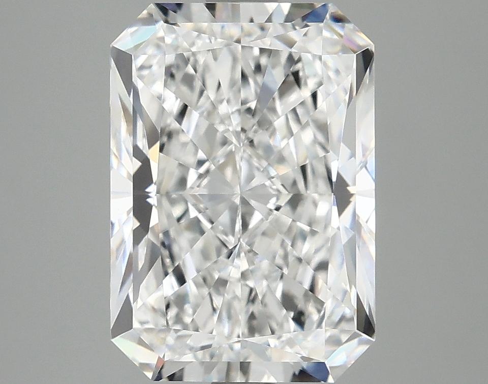 3.98 Carat Radiant Shaped Ideal Cut VVS2 IGI Certified Lab Grown Diamond