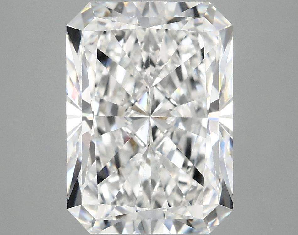 4.04 Carat Radiant Shaped Ideal Cut VVS2 IGI Certified Lab Grown Diamond