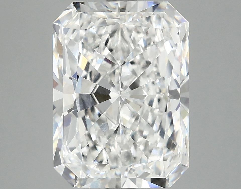 4.02 Carat Radiant Shaped Excellent Cut VVS2 IGI Certified Lab Grown Diamond