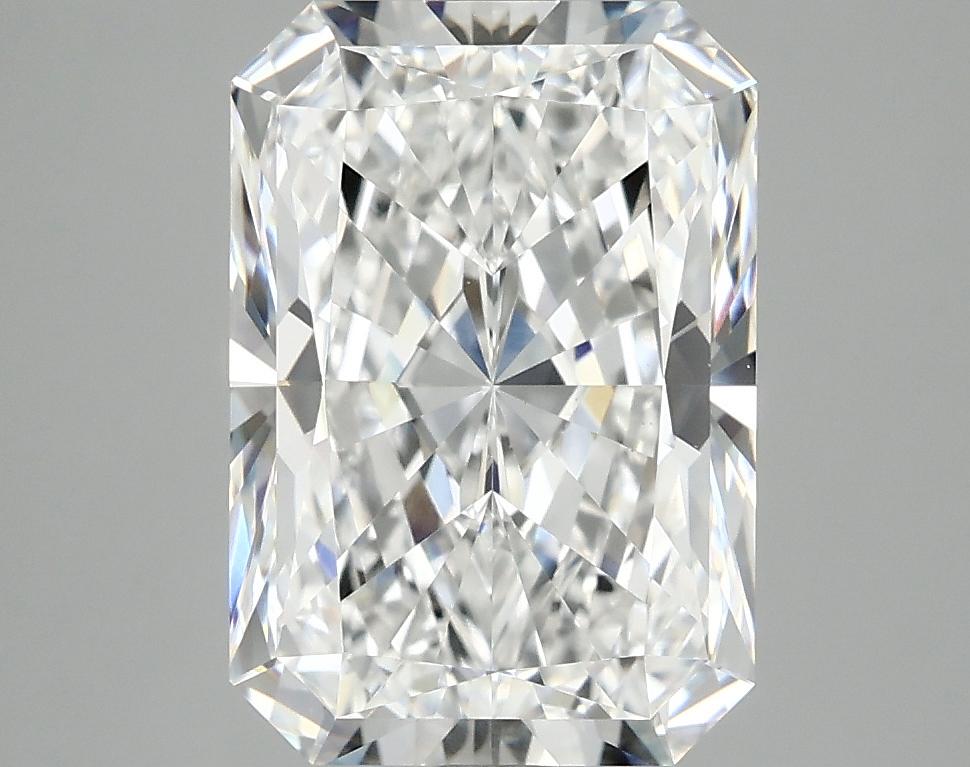 4.1 Carat Radiant Shaped Ideal Cut VVS2 IGI Certified Lab Grown Diamond