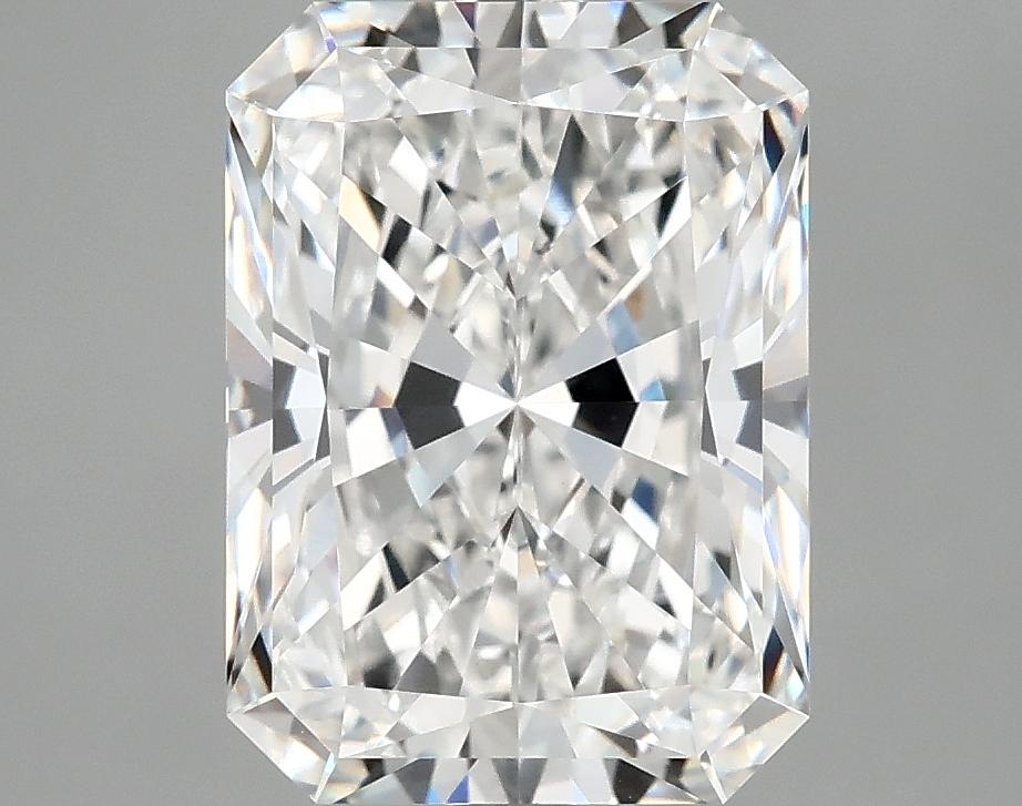 4.1 Carat Radiant Shaped Excellent Cut VVS2 IGI Certified Lab Grown Diamond