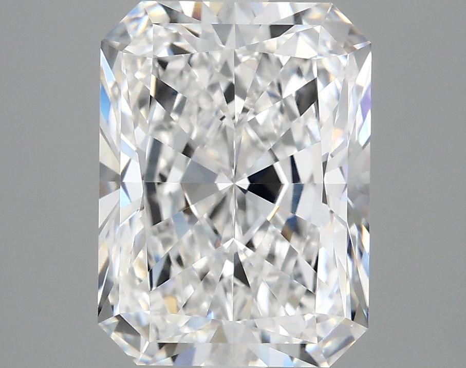 3.94 Carat Radiant Shaped Excellent Cut VVS2 IGI Certified Lab Grown Diamond