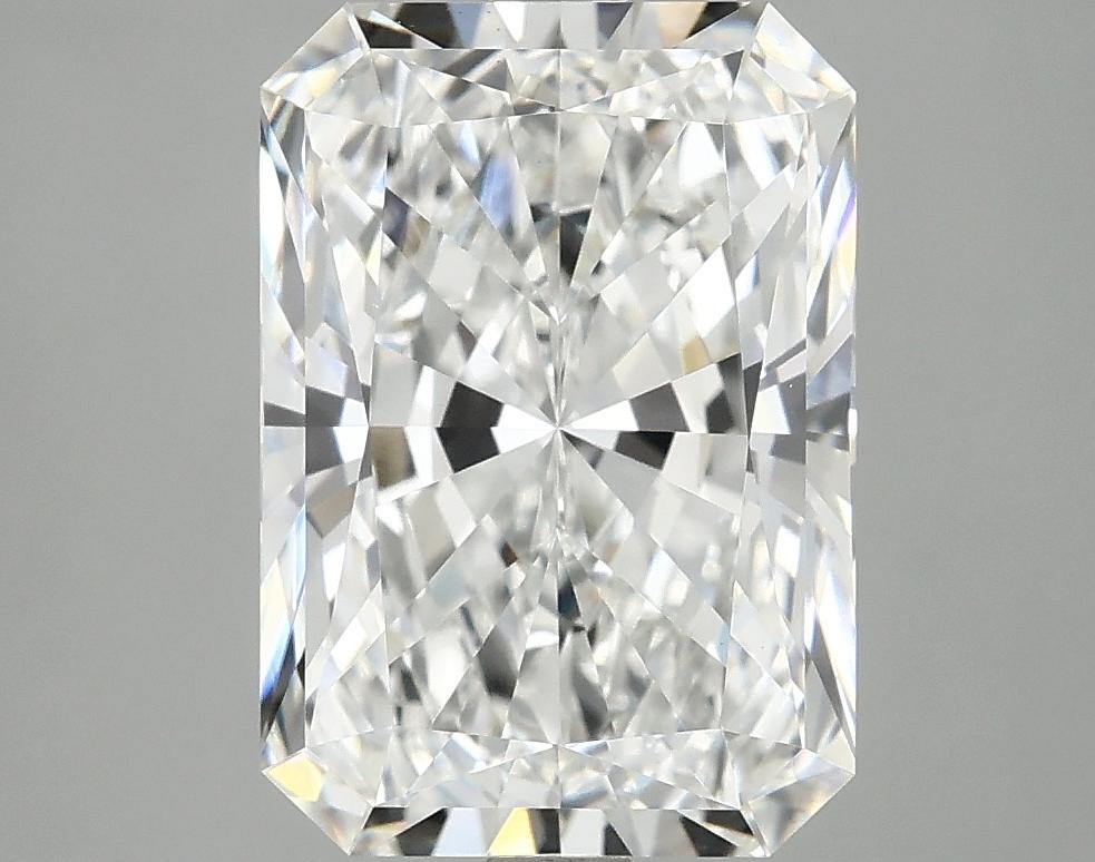 4.05 Carat Radiant Shaped Ideal Cut VVS2 IGI Certified Lab Grown Diamond
